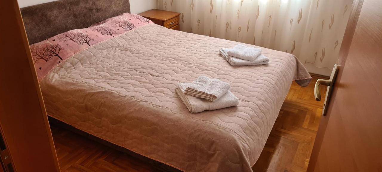 פודגוריצה Apartman Velimir Stari Aerodrom מראה חיצוני תמונה
