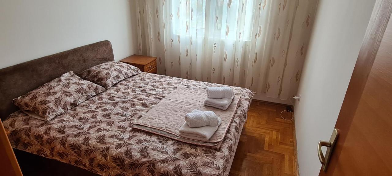 פודגוריצה Apartman Velimir Stari Aerodrom מראה חיצוני תמונה